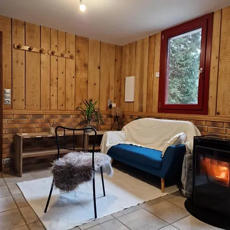 Chalet De La Forêt - 6 personnes *